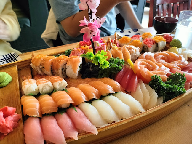 Comentarii opinii despre Pink Sushi