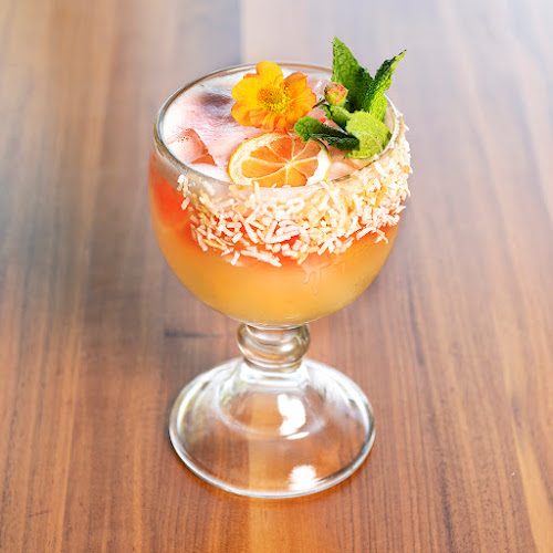 Glo Restaurant + Lounge - Victoria