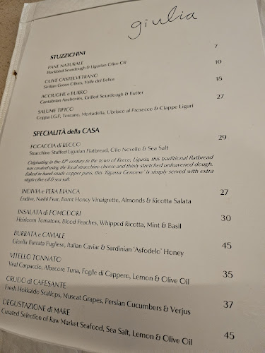 134 Avenue Rd, Toronto, ON M5R 2H6