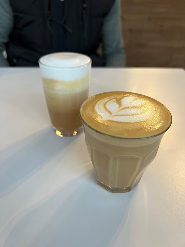 coffee shop Modus - Vancouver