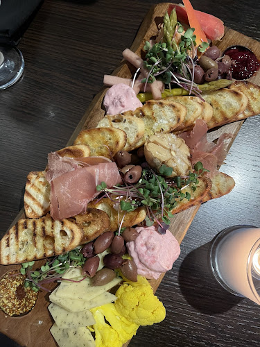 Opinii despre Garlic's of London în London - Hospitality and gastronomy