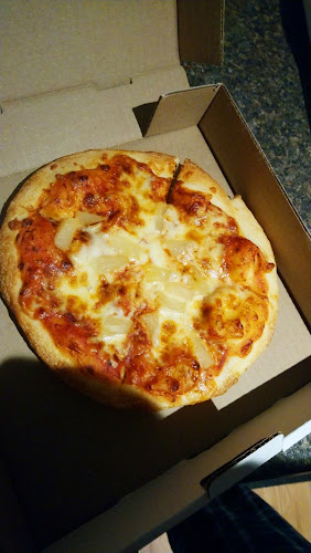 Season's Pizza - Hospitality and gastronomy