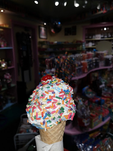 Dessart Sweets Ice Cream & Candy Store - Hospitality and gastronomy