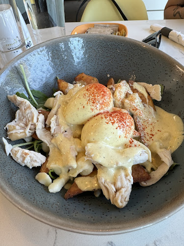 409 3 Ave S #101, Saskatoon, SK S7K 5R5