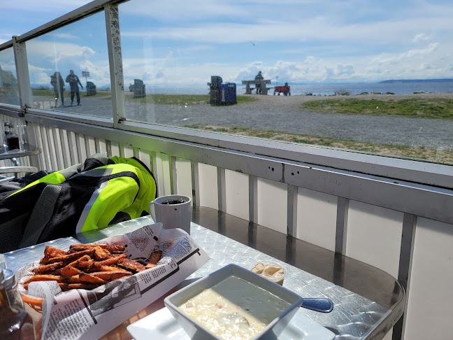 Hooked Fish Bar - Hospitality and gastronomy