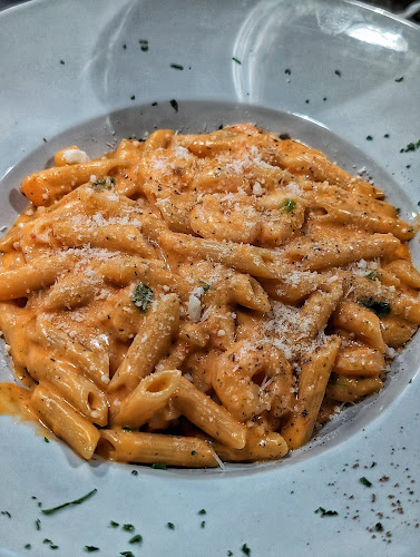 Opinii despre Sanremo Italian Bistro în St. Albert - Hospitality and gastronomy