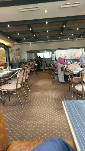 Comentarii opinii despre Luigis North