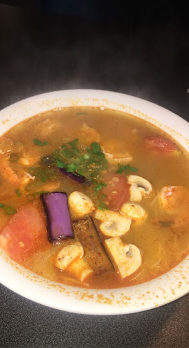 Comentarii opinii despre Nine North (Viet-Thai Cuisine)