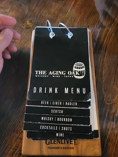 Opinii despre The Aging Oak în Cambridge - Hospitality and gastronomy