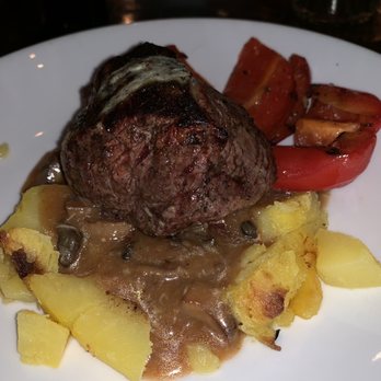 Opinii despre CHARCUT Roast House în Calgary - Hospitality and gastronomy