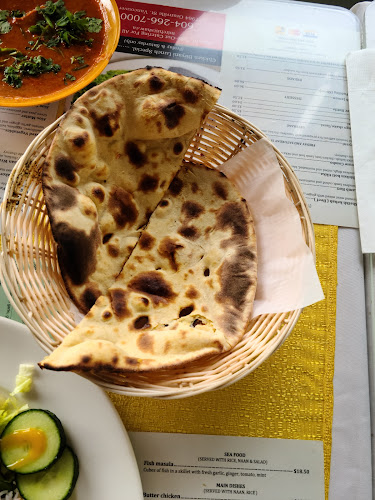 Comentarii opinii despre Mirchi Restaurant