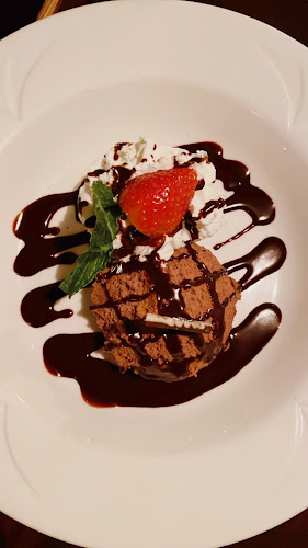 11639 Jasper Ave, Edmonton, AB T5K 0M9