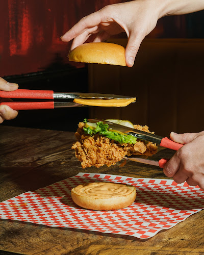 1450 Kingston Rd #18, Pickering, ON L1V 1X7