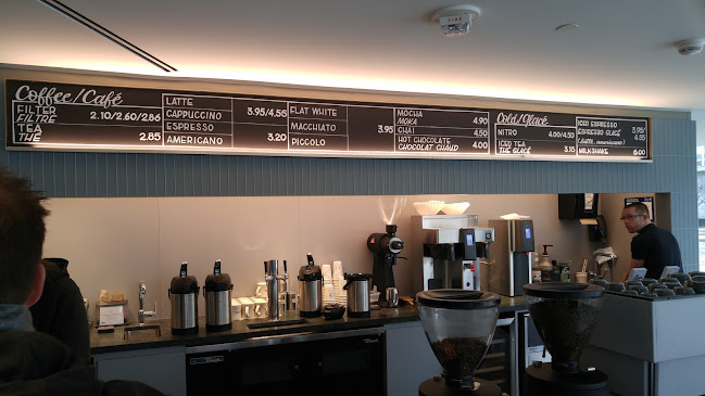 1 Elgin St, Ottawa, ON K1P 5W1