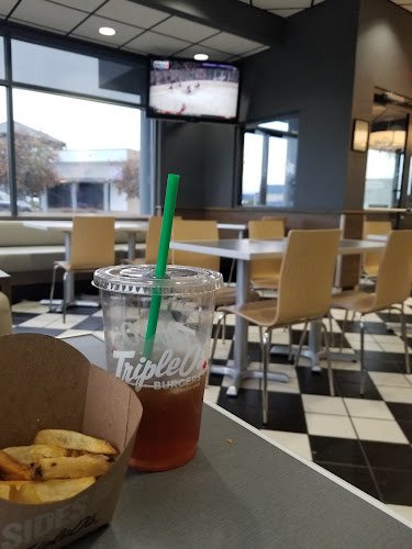 Opinii despre Triple O's în Kelowna - Hospitality and gastronomy