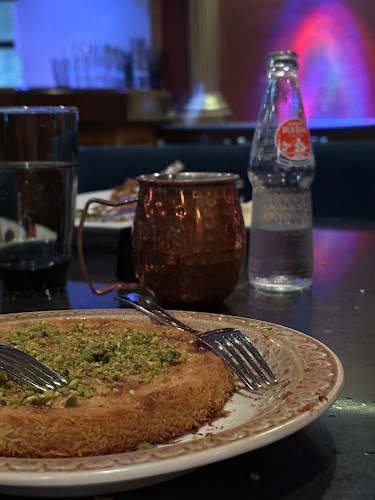 6633 Hastings St, Burnaby, BC V5B 1S1