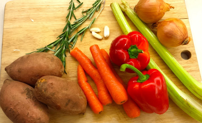 Comentarii opinii despre Chef's Cafe & Catering