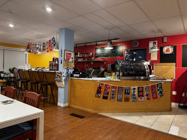 Lotus Cafe & Restaurant