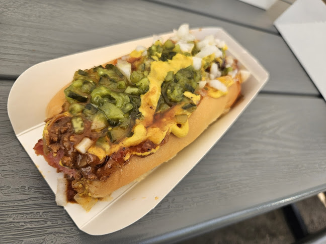 Sandy's Old Fashion Hamburger Stand - Hospitality and gastronomy