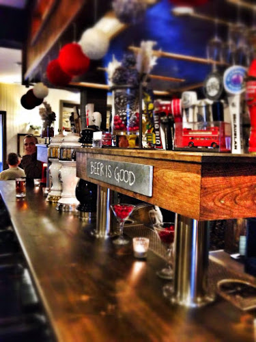 The Cheshire Cat Pub - Ottawa