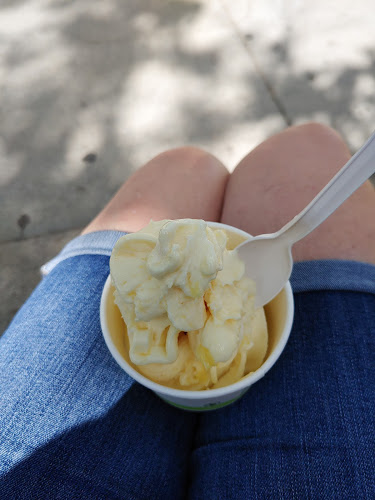 Opinii despre Bus Stop Refreshments în Saskatoon - Hospitality and gastronomy