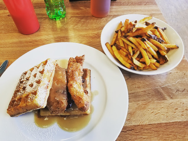 Comentarii opinii despre Beaks Chicken (East Regina)