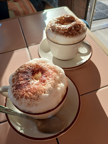 Joe's Cafe Bar - Hospitality and gastronomy