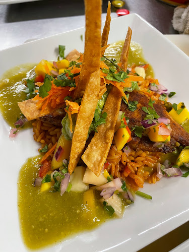 190 Hunter St W, Peterborough, ON K9H 2L2