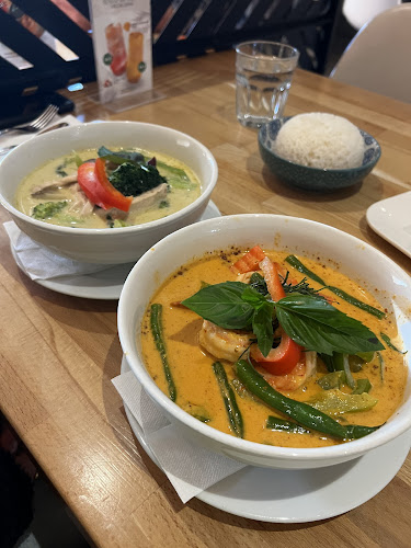 Ma Now Thai Kitchen - Hospitality and gastronomy