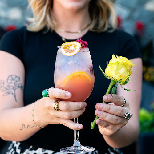 Opinii despre Glo Restaurant + Lounge în Victoria - Hospitality and gastronomy