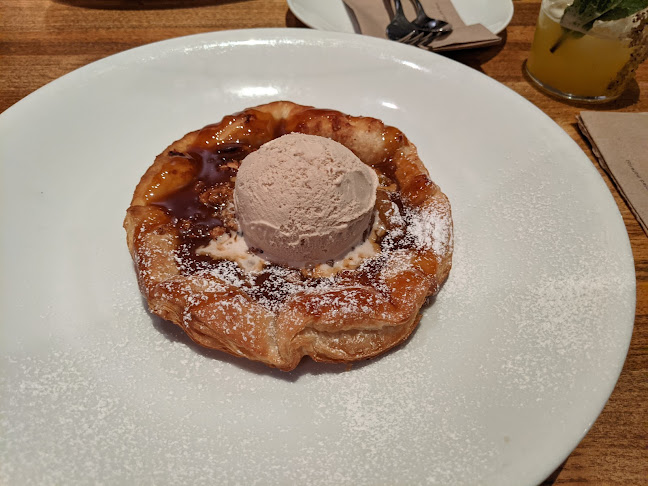 JOEY Kenaston - Winnipeg