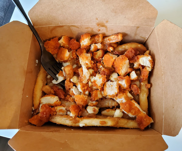 581 6th St, New Westminster, BC V3L 3B9