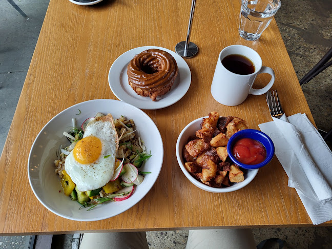 10150 100 St NW #101, Edmonton, AB T5J 0P6