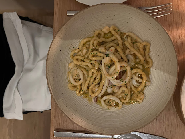 134 Avenue Rd, Toronto, ON M5R 2H6