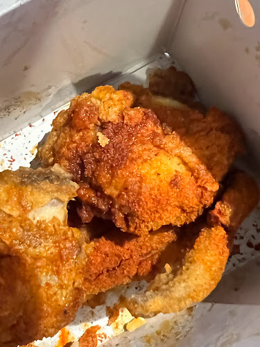 Opinii despre Mary Brown's Chicken & Taters în St. John's - Hospitality and gastronomy