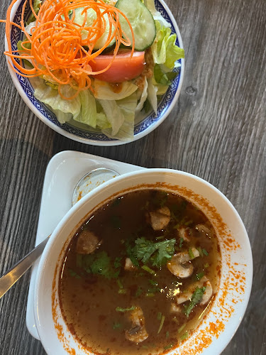 208 Church St, St. Catharines, ON L2R 3E9