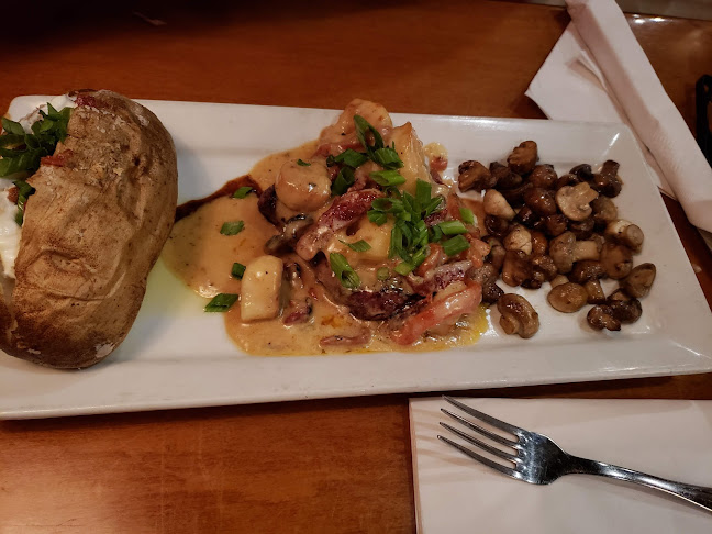 Opinii despre Turtle Jack's Upper James în Hamilton - Hospitality and gastronomy