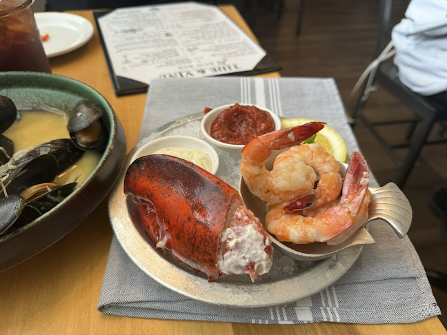 3491 Portage Rd, Niagara Falls, ON L2J 2K5