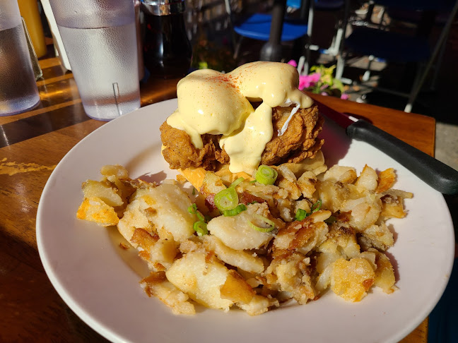 Nelly's Grill - Vancouver