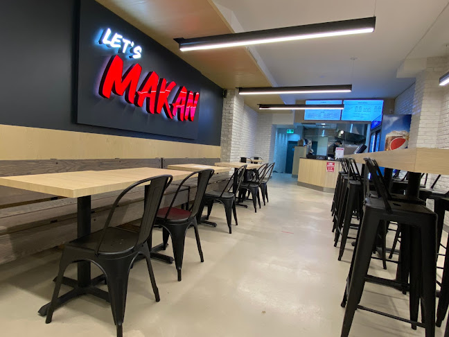 265 Queen St W, Toronto, ON M5V 1Z4