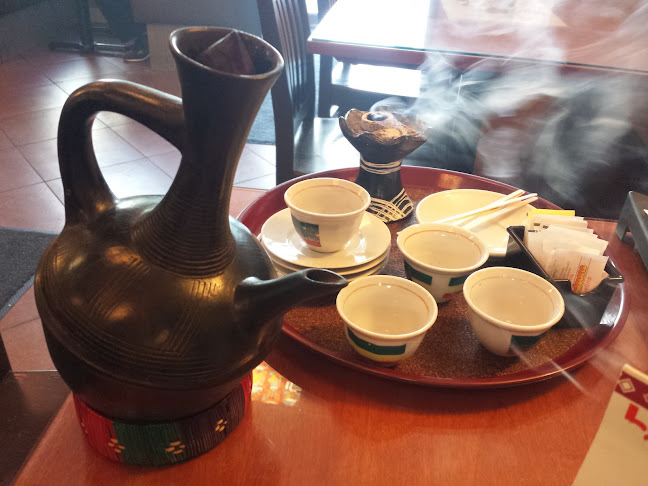 215 Highland Rd W, Kitchener, ON N2M 3C1