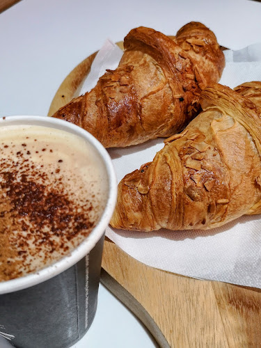 Opinii despre Coco Espresso Bar în Toronto - Hospitality and gastronomy