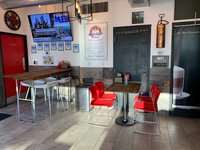 Comentarii opinii despre Festival Café