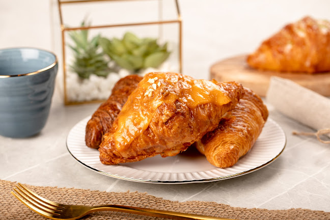 595 Bay St. Unit E-01, Toronto, ON M5G 2C2