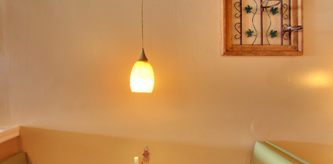 1811 Main St W, Hamilton, ON L8S 1H6