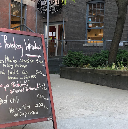 401 Richmond St W Suite 135, Toronto, ON M5V 3A8