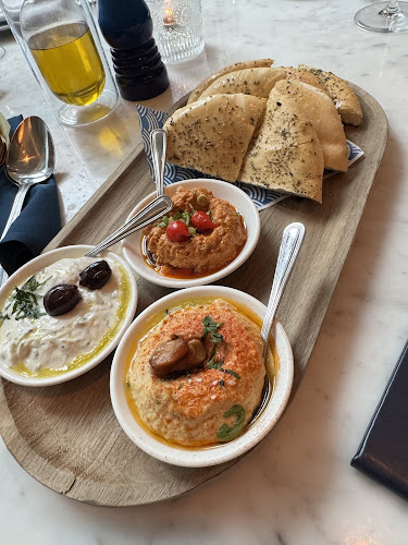 Hydra Estiatorio - Hospitality and gastronomy