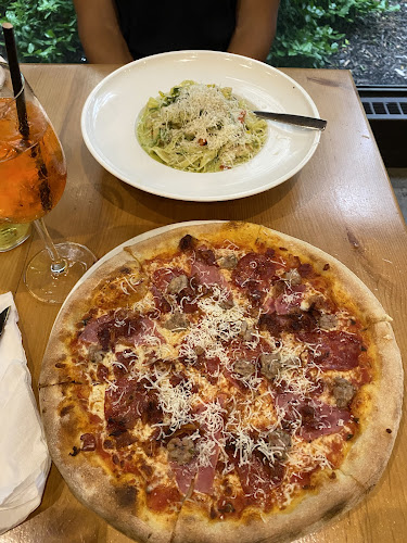 1305 Pickering Pkwy, Pickering, ON L1V 3P2