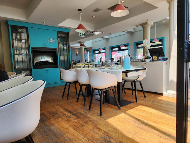 小蓝鲸Blue Whale House Restaurant