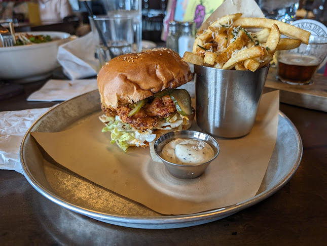 561 Hespeler Rd #1a, Cambridge, ON N1R 6J4